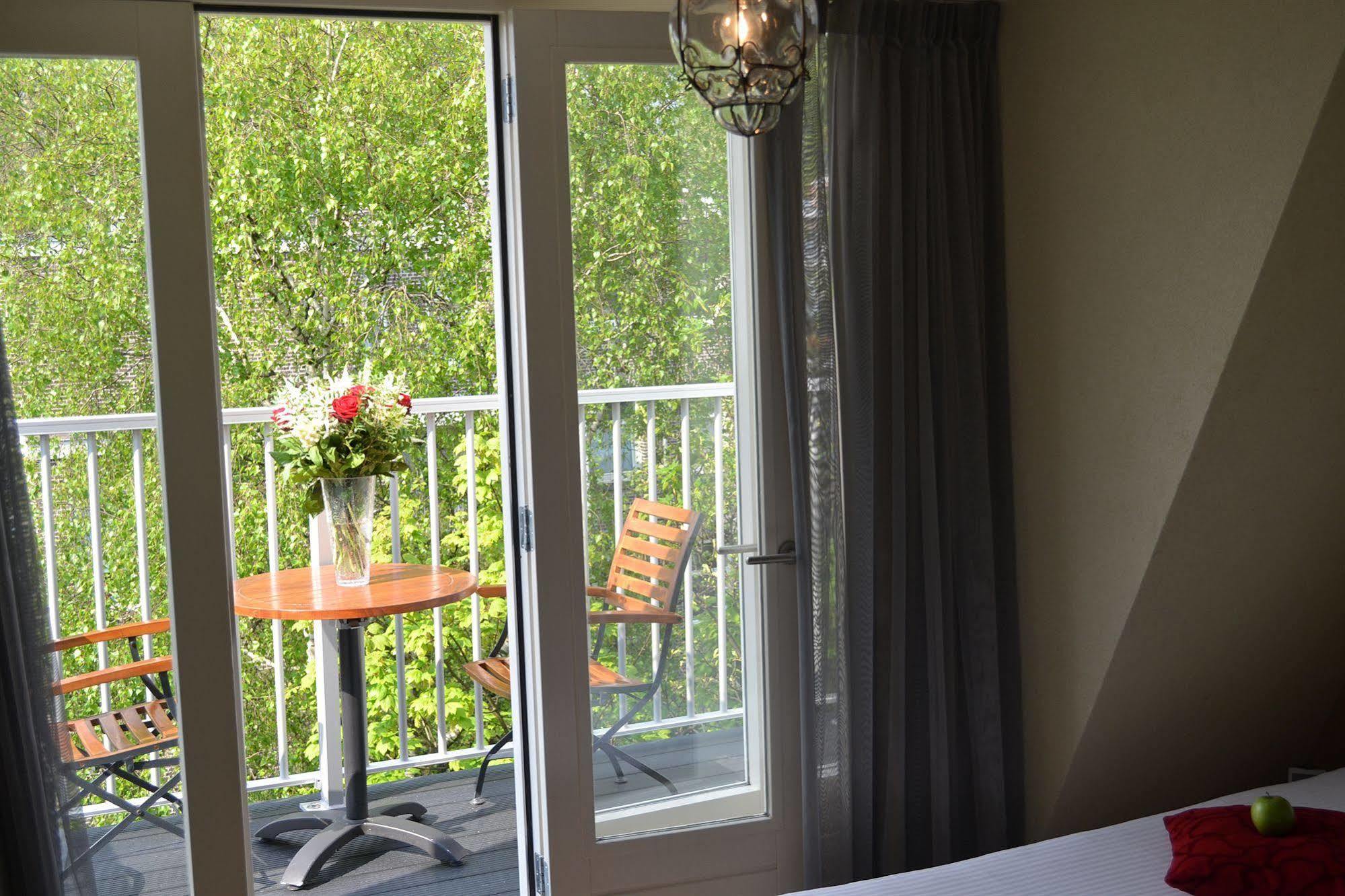 Alp Hotel Amsterdam Bagian luar foto